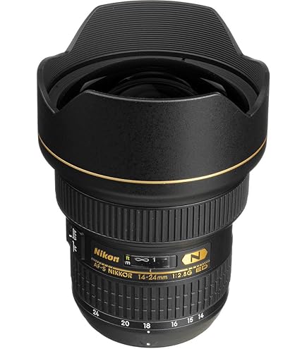 Nikon AF-S NIKKOR 16-35mm f/4G ED VR フルサイズ対応